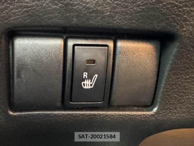 Suzuki SPACIA 2017-04 8101957-5