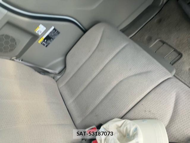 Suzuki SPACIA 2015-11 8101958-16