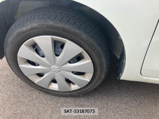 Suzuki SPACIA 2015-11 8101958-7