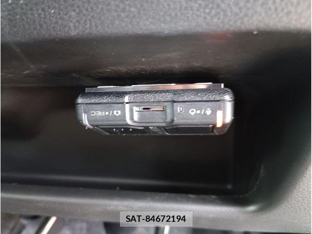 Suzuki SPACIA 2024-03 8132452-10