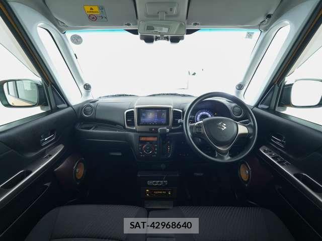Suzuki SPACIA 2017-09 8317198-3