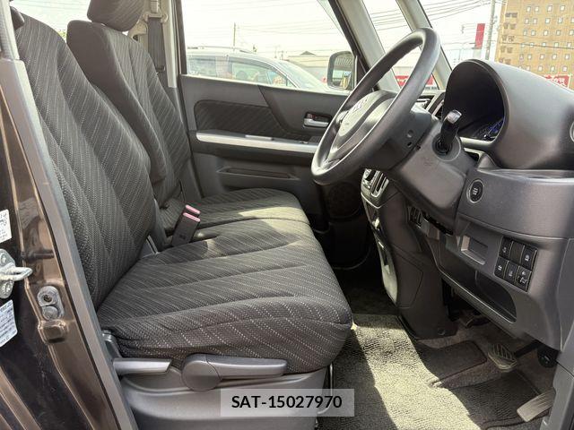 Suzuki SPACIA 2016-03 8355632-22