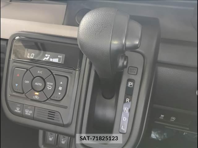 Suzuki SPACIA 2024-02 8368861-11