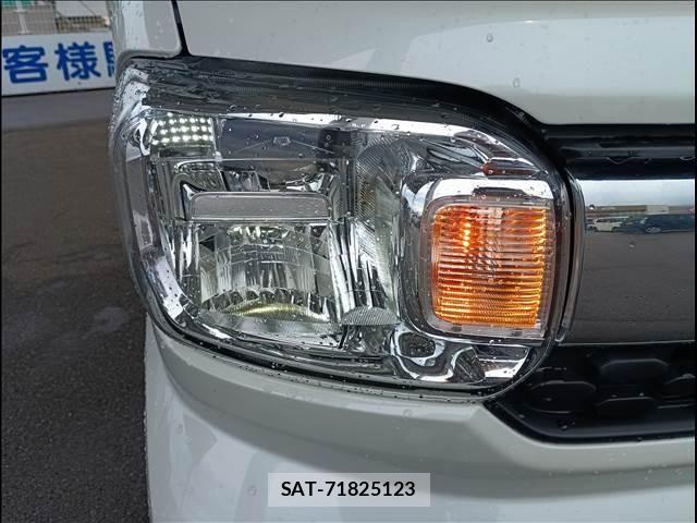 Suzuki SPACIA 2024-02 8368861-5