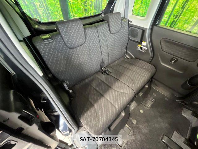 Suzuki SPACIA 2017-02 8368860-8