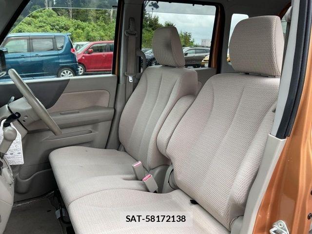 Suzuki SPACIA 2013-10 8415038-10