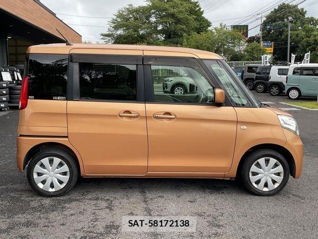 Suzuki SPACIA 2013-10 8415038-16