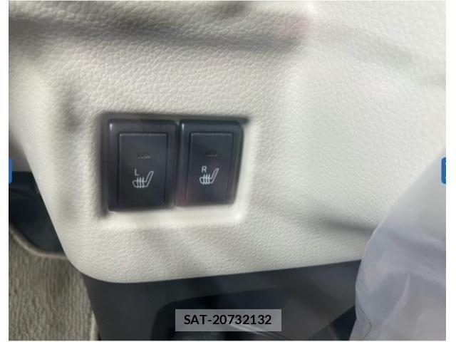 Suzuki SPACIA 2018-03 8563592-17