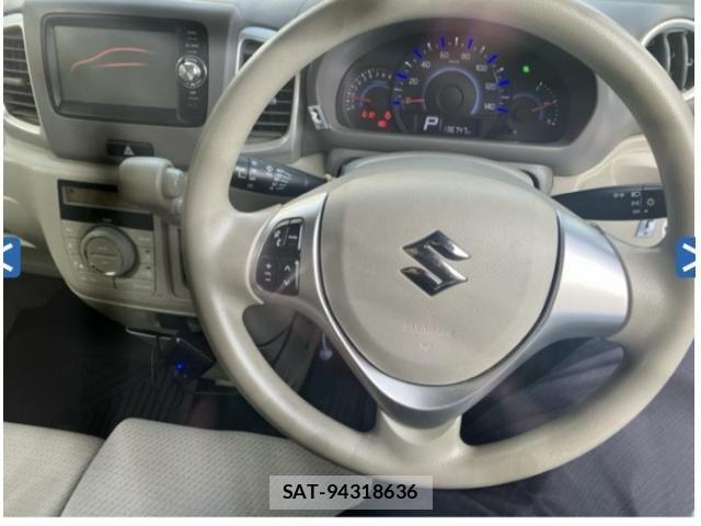 Suzuki SPACIA 2013-03 8628980-12