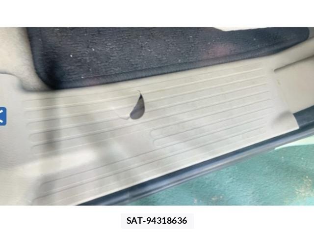 Suzuki SPACIA 2013-03 8628980-23