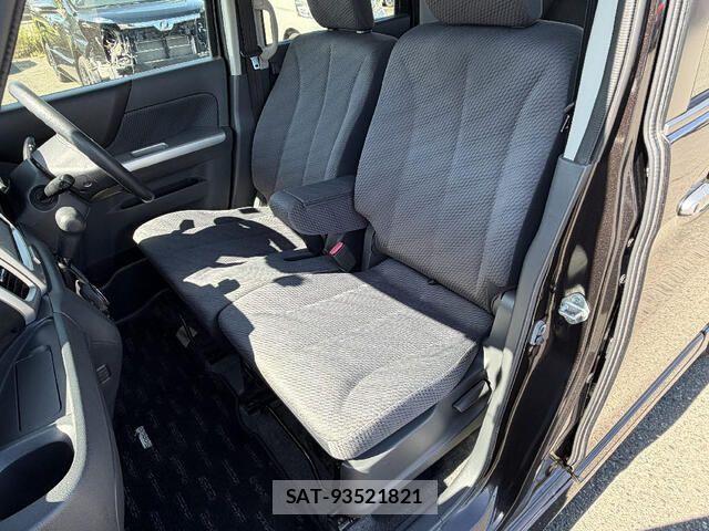 Suzuki SPACIA 2014-06 8628979-15
