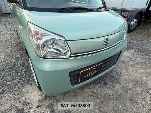 Suzuki SPACIA 2014-06 8666930-14