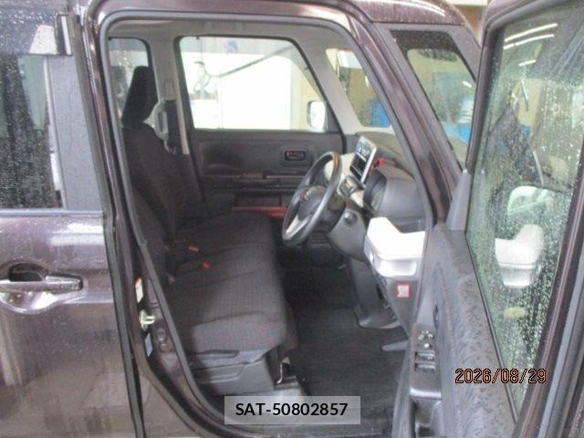 Suzuki SPACIA 2019-07 8661677-14