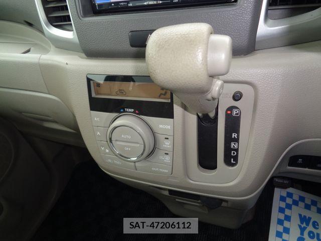 Suzuki SPACIA 2014-06 8745951-15