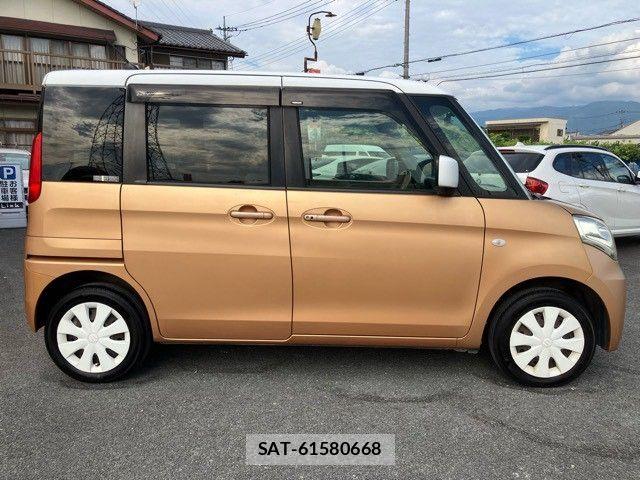 Suzuki SPACIA 2013-08 8745953-4