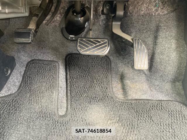 Suzuki SPACIA 2016-04 8782107-15