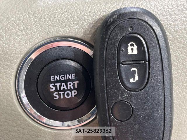 Suzuki SPACIA 2013-06 8797532-4