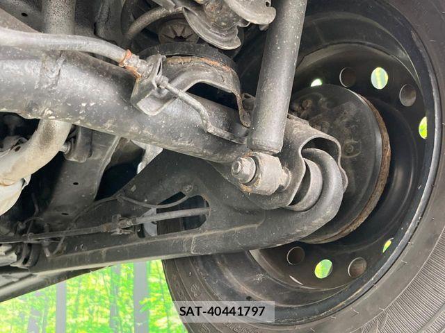 Suzuki SPACIA 2017-06 8797531-19