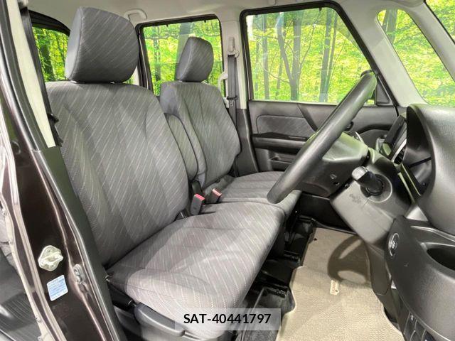 Suzuki SPACIA 2017-06 8797531-8