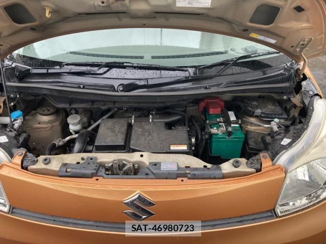 Suzuki SPACIA 2013-09 8797533-25