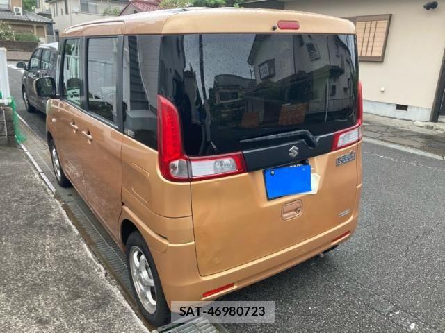 Suzuki SPACIA 2013-09 8797533-4