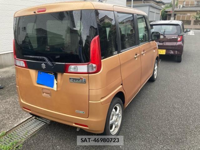 Suzuki SPACIA 2013-09 8797533-5