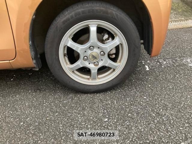 Suzuki SPACIA 2013-09 8797533-7