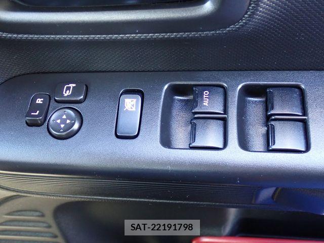 Suzuki SPACIA 2023-07 8849688-9