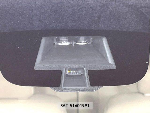 Suzuki SPACIA 2013-09 8850684-7