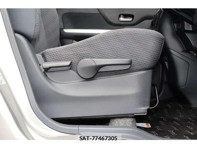 Suzuki SPACIA 2015-01 8872102-17