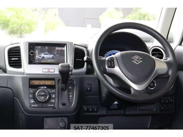 Suzuki SPACIA 2015-01 8872102-1