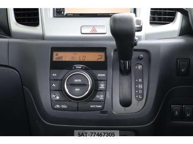Suzuki SPACIA 2015-01 8872102-6