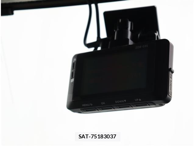 Suzuki SPACIA 2021-05 8882248-13