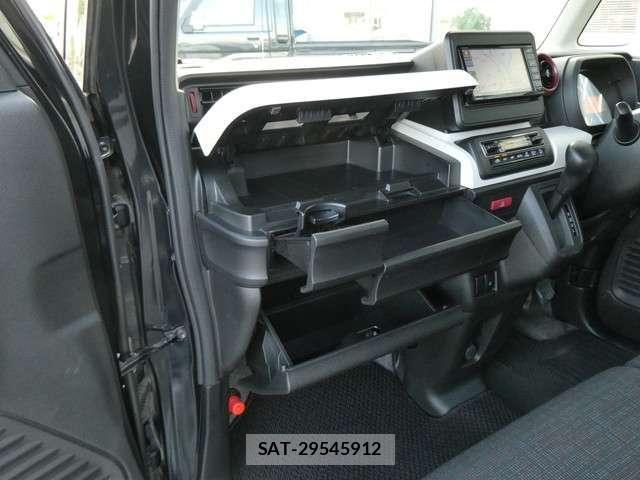 Suzuki SPACIA 2019-06 8882251-22