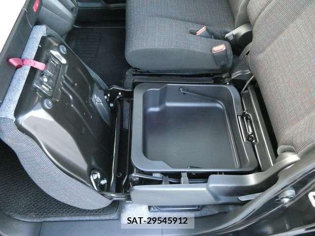 Suzuki SPACIA 2019-06 8882251-23