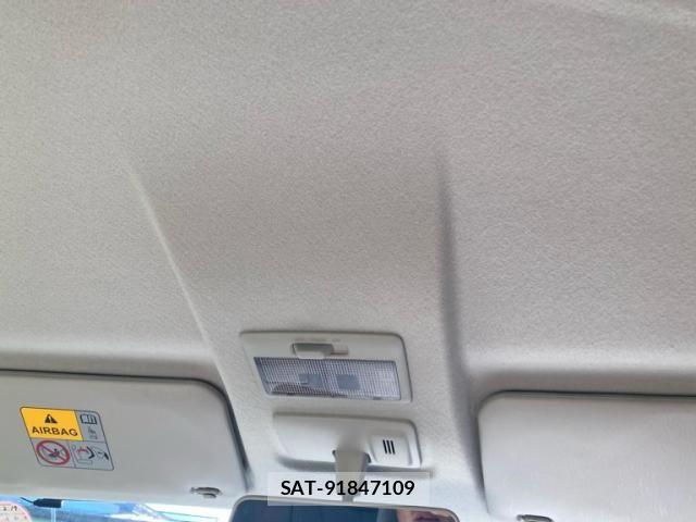 Suzuki SPACIA 2016-02 8884370-16