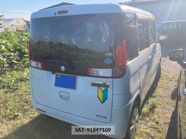 Suzuki SPACIA 2016-02 8884370-3