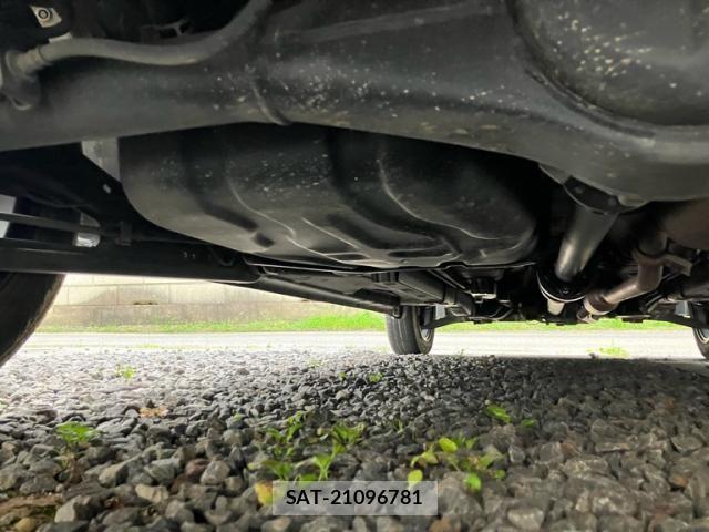 Suzuki SPACIA 2016-09 8884369-23