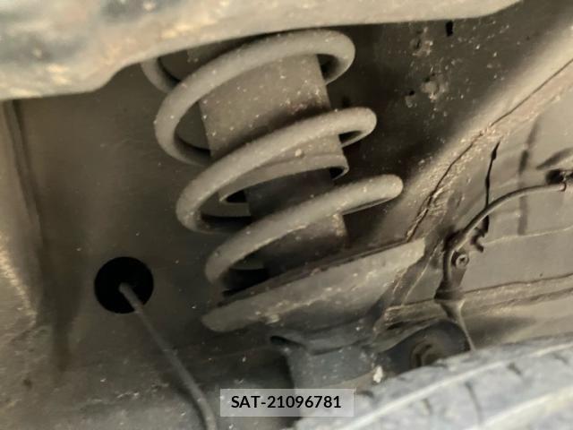 Suzuki SPACIA 2016-09 8884369-5