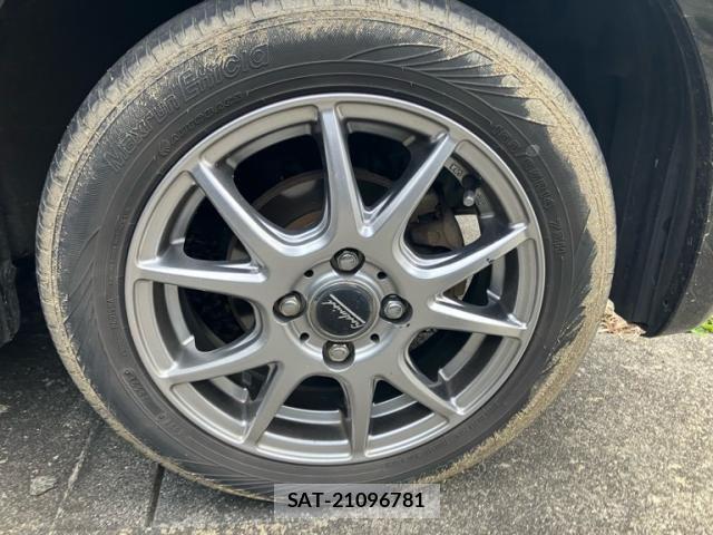 Suzuki SPACIA 2016-09 8884369-6