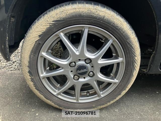Suzuki SPACIA 2016-09 8884369-7