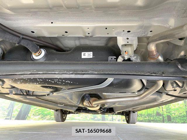 Suzuki SPACIA 2024-10 4986061-18
