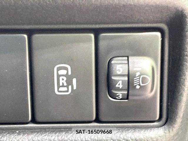 Suzuki SPACIA 2024-10 4986061-4
