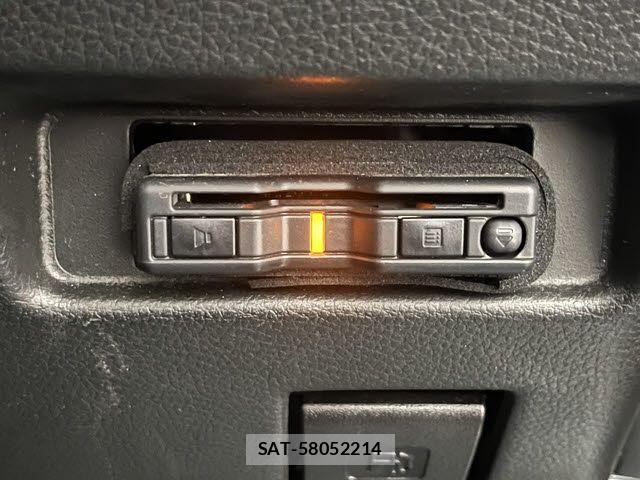 Suzuki SPACIA 2023-08 6642588-15
