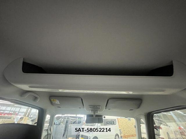Suzuki SPACIA 2023-08 6642588-21