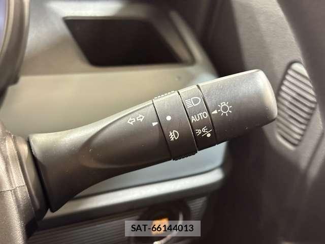 Suzuki SPACIA 2022-09 7021637-11