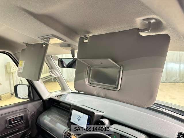 Suzuki SPACIA 2022-09 7021637-25
