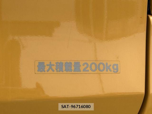 Suzuki SPACIA 2024-02 7225359-9