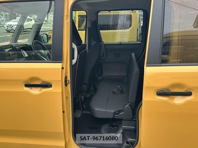 Suzuki SPACIA 2024-02 7225359-5