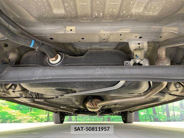 Suzuki SPACIA 2022-08 7225350-18